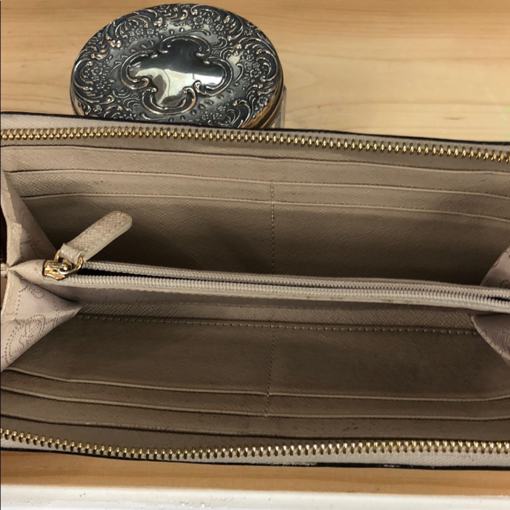 Michael Kors Python Leather Gold Wallet Clutch - image 4